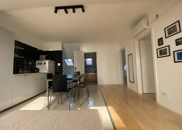Sunrise 2 Apartment